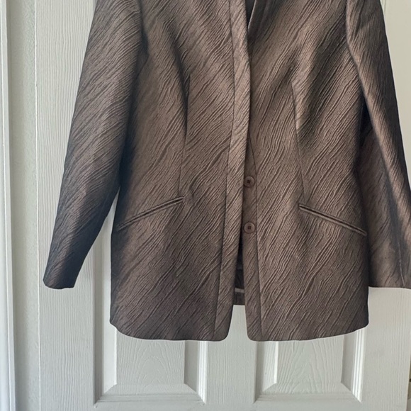 Giorgio Armani Brown Textured Jacket - Picture 7 of 9